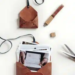 Wild Leather | button closing | size S | 10x15cm | 4×6″ | real leather envelope for prints | handmade photography pouch