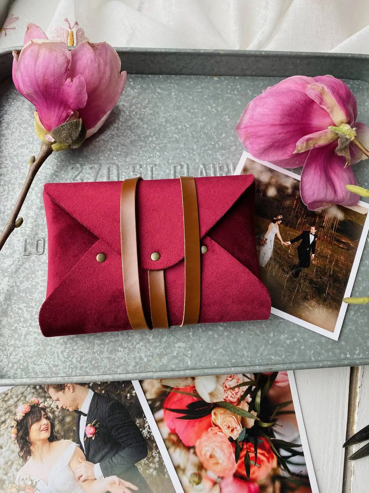 Wild Velvet | stripe closing | size L | 15x23cm | 6×9″ | vegan fabric envelope for prints | handmade photography pouch